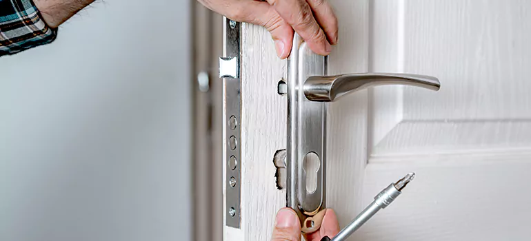 Front Door Knob Repair in Pleasant Hill, CA